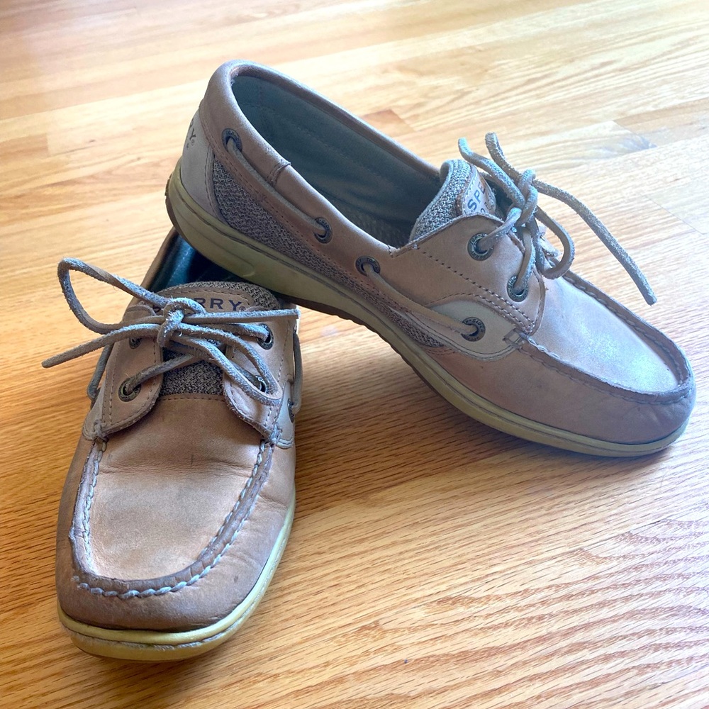 Tan Size 7 Sperry Boat Shoes